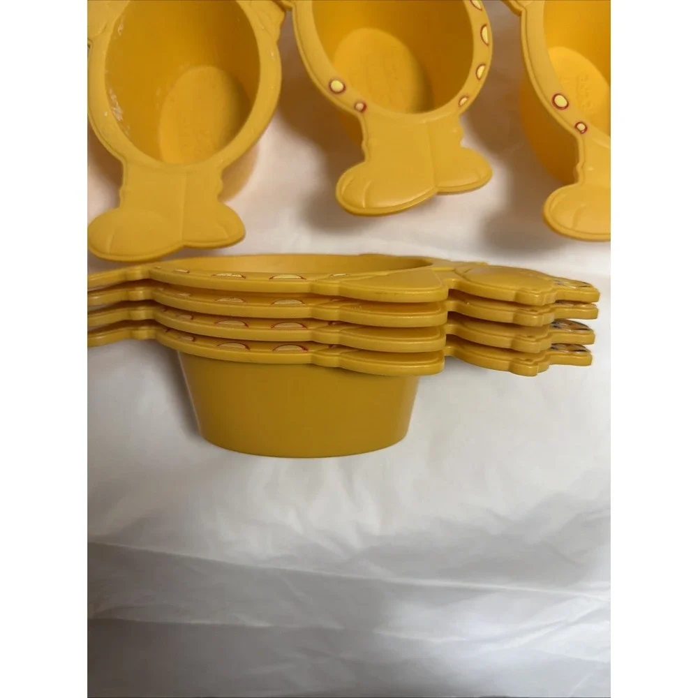 8 Kraft Macaroni and Cheese Dinosaur Bowls Plastic Progressive Cute Hold And Eat
